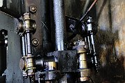 slides/090411_075_a.html