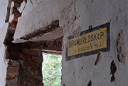 slides/070916_093_a.html