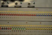 slides/090329_220_a.html