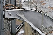 slides/090328_080_a.html