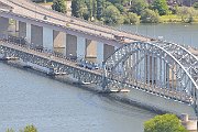 slides/100627_114_a.html