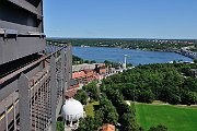 slides/100627_217_a.html