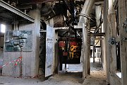 slides/100806_025_a.html
