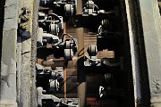 slides/100806_083_a.html