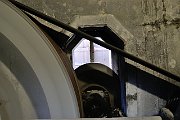 slides/100806_084_a.html