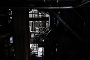 slides/090329_019_a.html