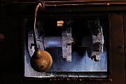 slides/090329_034_a.html