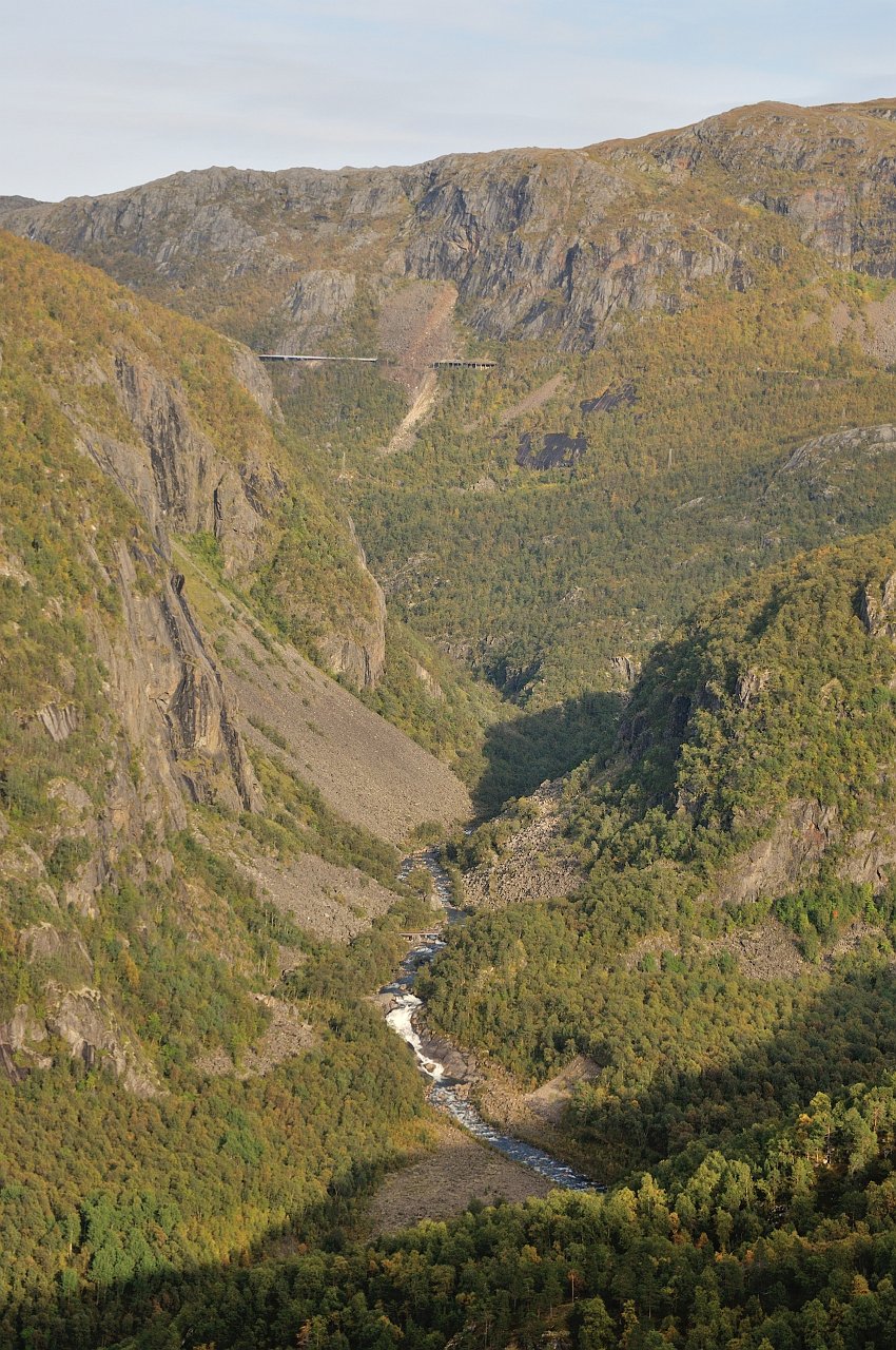090912_105_a