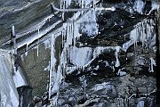 slides/090627_036_a.html