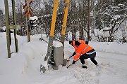 slides/100221_018_a.html