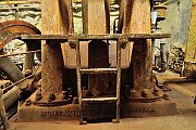slides/091024_035_a.html