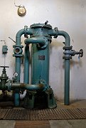 slides/060409_083_a.html