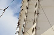 slides/130108_033_a.html