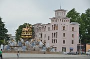 slides/140606_050_a.html