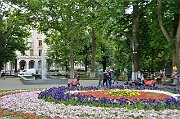 slides/140606_051_a.html